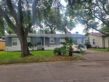 Main picture of 6709 Fairway Dr