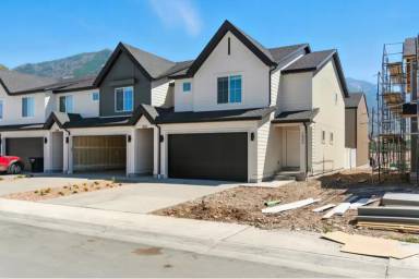 Main picture of 1522 E 720 N