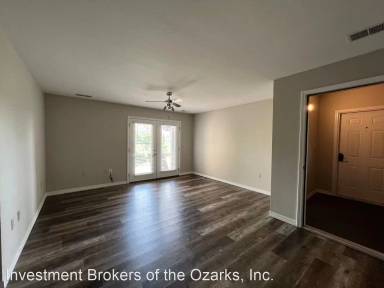 Main picture of 219 Kayla Ln