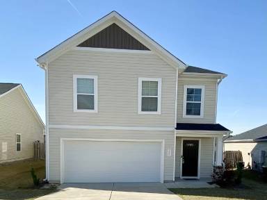 Main picture of 335 Chetsley Dr