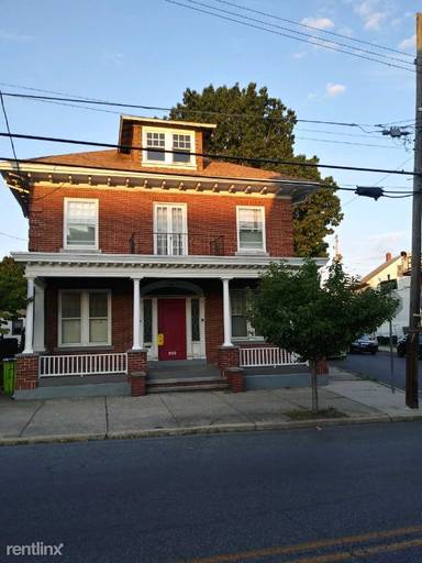 Main picture of 600 N 7th St