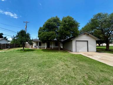 Main picture of 4701 39th St