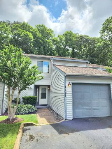Main picture of 1605 Colonnade Cres