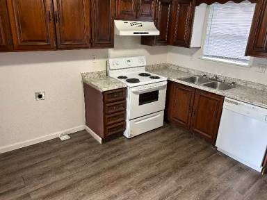 Main picture of 1702 Mineral Wells Hwy