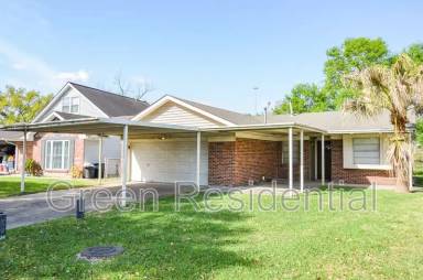 Main picture of 327 Overbluff St