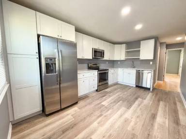 Main picture of 263 Florence Dr
