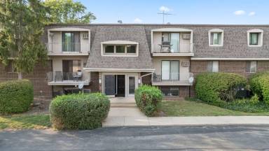 Main picture of 258 E Bailey Rd