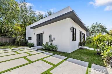 Main picture of 599 NW 47th St