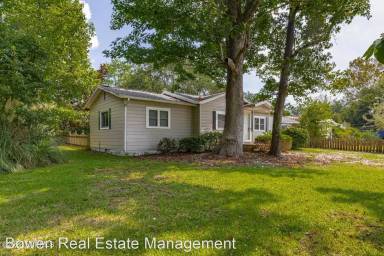 Main picture of 2029 Watts Landing Rd