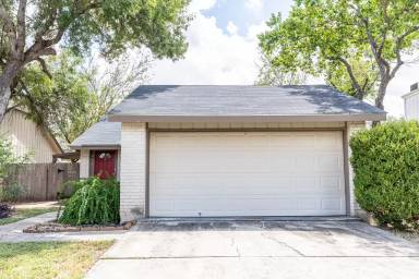 Main picture of 9614 South Bnd