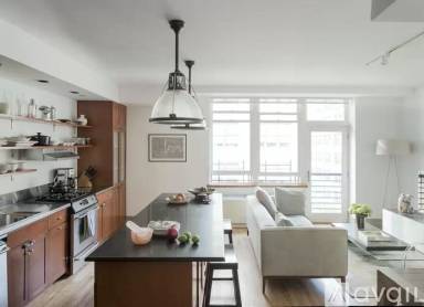 Main picture of 70 Washington Street Apartments