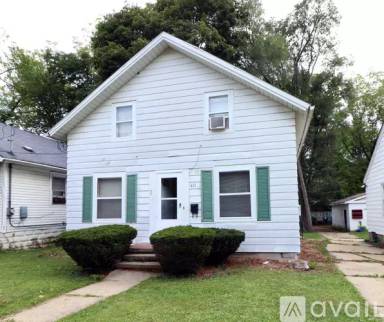 Main picture of 413 S Fairview Ave