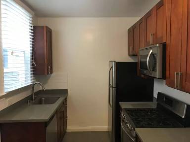 Main picture of 1780 McAllister St