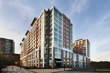 Main picture of RiverTrace At Port Imperial