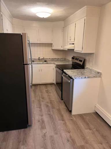 Main picture of 2 Town House Ln