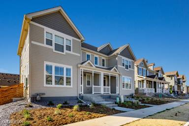Main picture of 440 Zeppelin Way