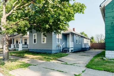 Main picture of 3610 Storer Ave