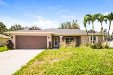 Main picture of 1018 SW 9th Ct