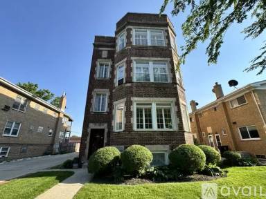 Main picture of 4827 Elm St
