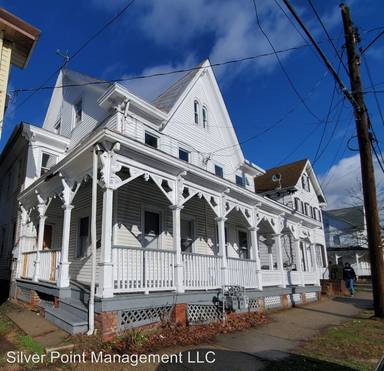 Main picture of 138 N Pearl St