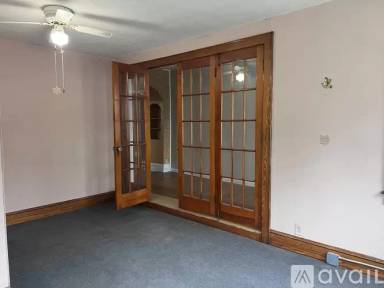 Main picture of 325 Front St