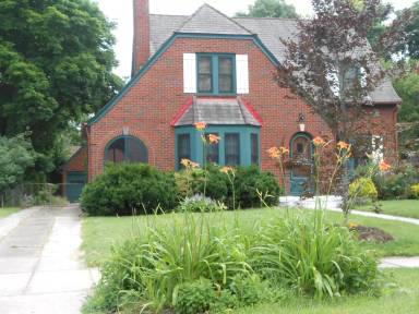 Main picture of 2026 Parkside Blvd