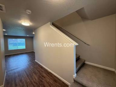 Main picture of 10317 E Maxwell Ave