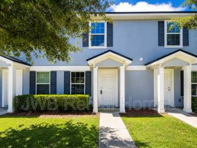 Main picture of 8441 McGirts Village Ln Jacksonville, FL 32210