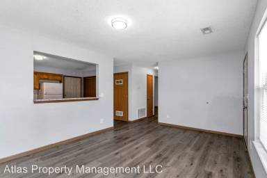 Main picture of 408 S Johnson Dr