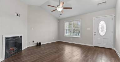 Main picture of 1595 Rossmore Dr