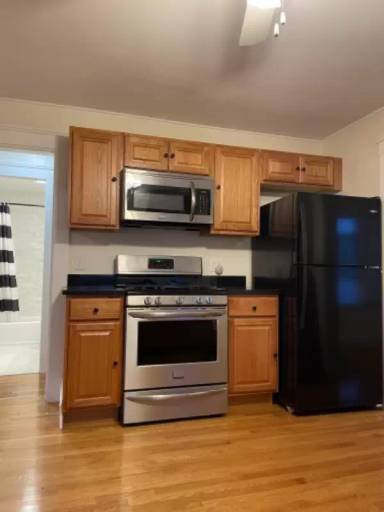 Main picture of 27 Linden Rd