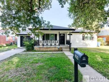 Main picture of 2808 Grayson Dr