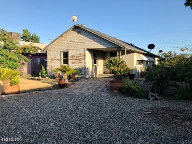 Main picture of 2155 E Morgan Ave