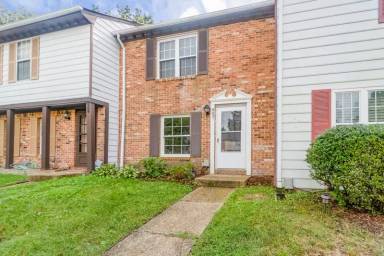 Main picture of 907 Ketch Ct