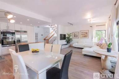 Main picture of 2400 Brickell Ave