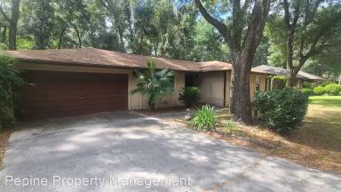 Main picture of 7325 SW 22nd Pl