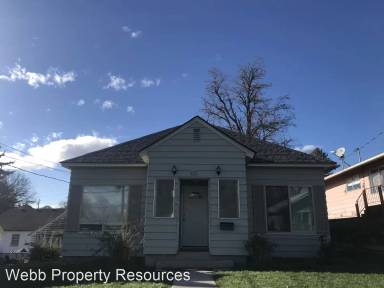 Main picture of 415 NW 8th St