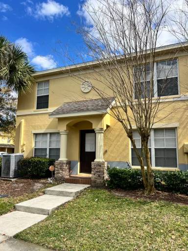Main picture of 37602 Aaralyn Rd