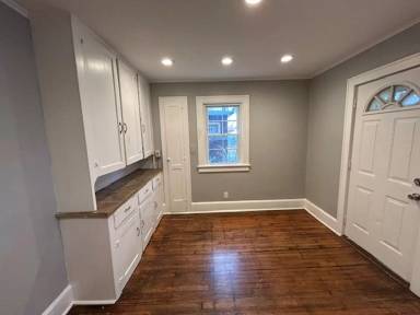 Main picture of 3237 Grove Ave