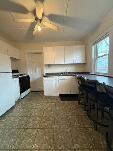 Main picture of 23 Brooksdale Rd