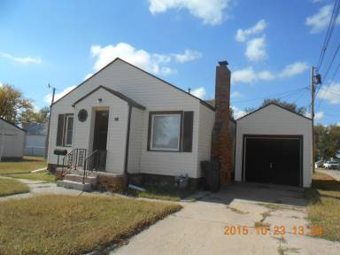 Main picture of 211 N Maple St