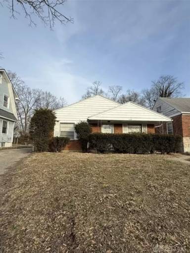 Main picture of 1948 Victoria Ave