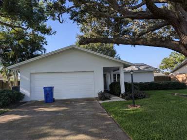 Main picture of 2559 Redwood Cir
