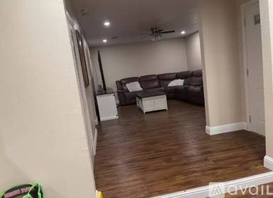 Main picture of 437 N Santa Venetia St