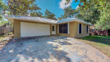 Main picture of 1442 Magnolia Dr