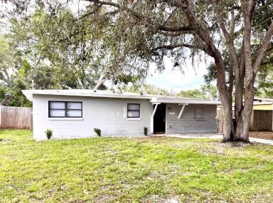 Main picture of 8115 Dominguin St