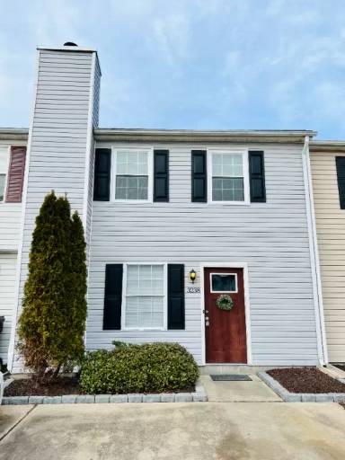 Main picture of 3238 Clover Rd E