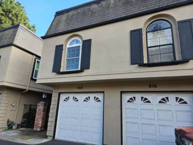 Main picture of 818 Rue Montagne
