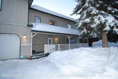 Main picture of 379 Shannon Dr
