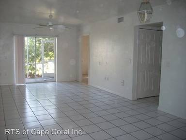 Main picture of 4821 Tarpon Ct